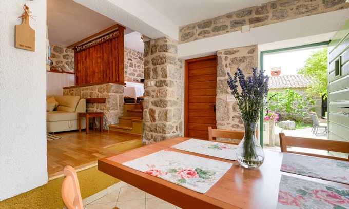Tribanj House | Traditional stone house Adrian
