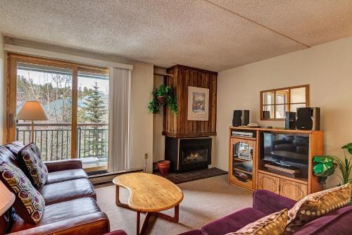 Peak 9 House | Trails End 401 by Great Western Lodging