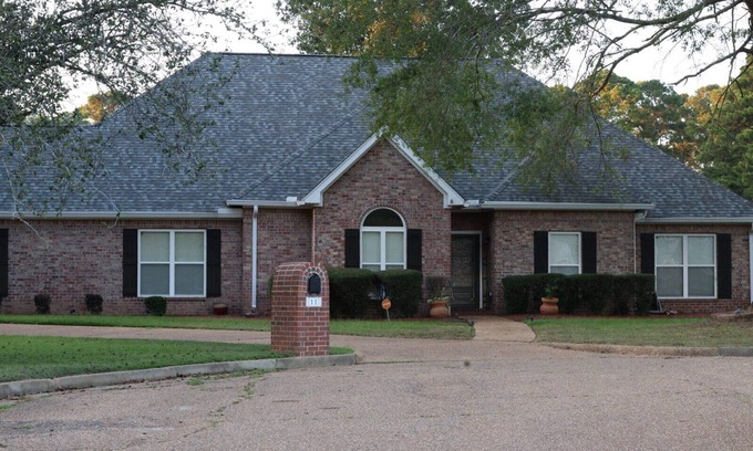 Byram House | Tranquil 4-bedroom house in Byram