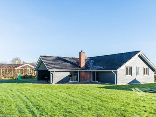 Bork Havn House | Tranquil Cottage with Spa and Sauna-By Traum