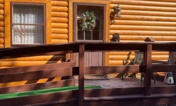 St Ignace Apartment | Tranquil Retreat or Romantic Getaway in Beautiful Upper Peninsula of Michigan.