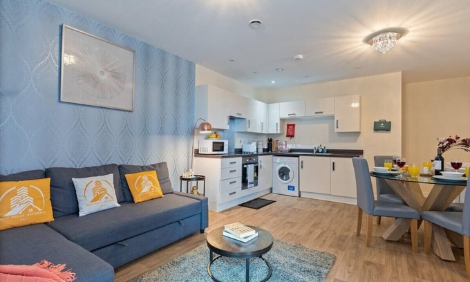 Telford Apartment | Tranquil Telford Retreat with 2 Bedrooms