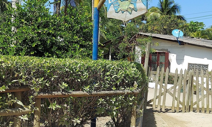 Tolu House | Tranquilidad/Playa semi privada/Peaceful/Semiprivate Beach.