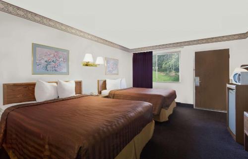 Page Hotel | Travelodge by Wyndham Page, View of Lake Powell
