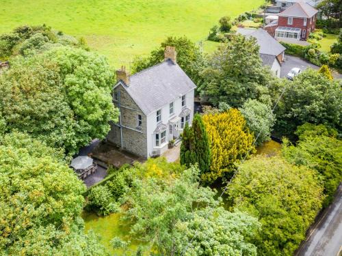 Tan-y-groes House | Tremle
