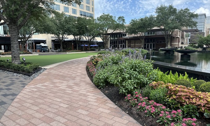 Memorial Apartment | Trendy, upscale apartment!