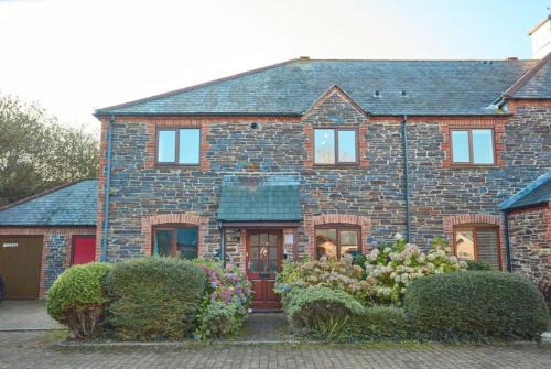 Wadebridge House | Trevells