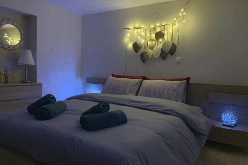 Trikala Apartment | TriCalifornia's House