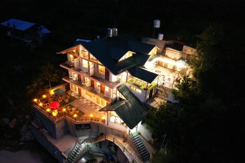 Banjar Hotel | Trimounts-A Boutique Hotel & Wellnes Center in Tirthan Valley