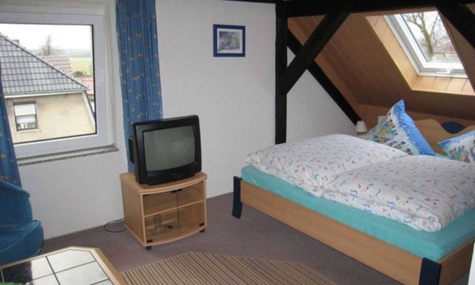 Lutherstadt Wittenberg Apartment | Triple room - Wolter guest room