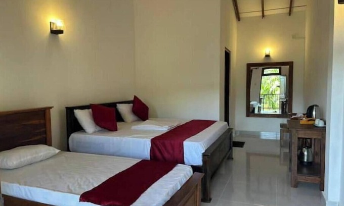 Ella Apartment | Triple Room at Shiimmer Ella