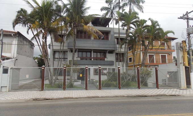 Itagua Apartment | Triplex Oceanfront