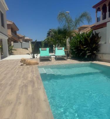 Molino del Chirrete House | Tropical Garden Home - Cozy Ground Floor Stay