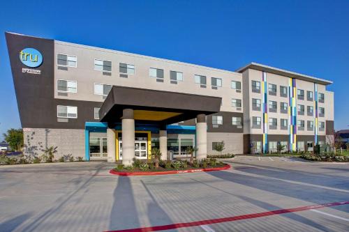 Grand Prairie Hotel | Tru By Hilton Grand Prairie