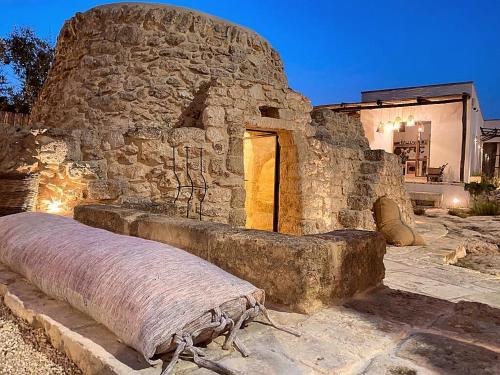 Sant'Isidoro Bed & Breakfast | Trullo Santovia