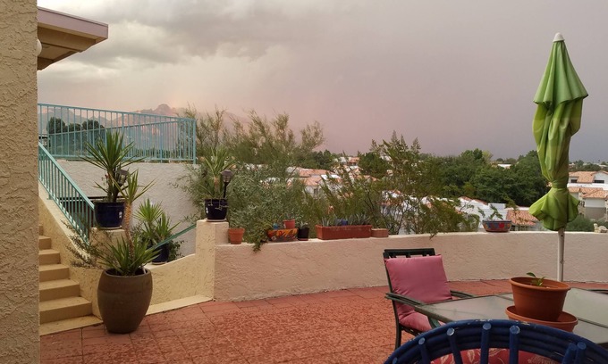 Tucson Apartment | TUCKED IN THE FOOTHILL SPA STUDIO