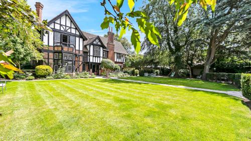 Bournemouth City Centre House | Tudor Grange