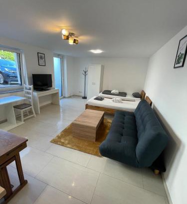 Baunatal Apartment | Tulip apartment with your private entrance