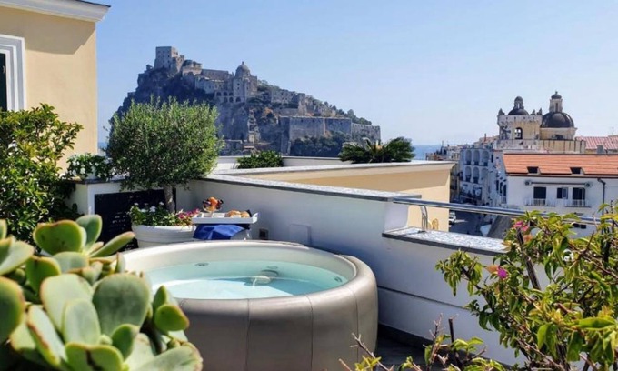 Ischia Porto Apartment | Turchese choose to live an emotion