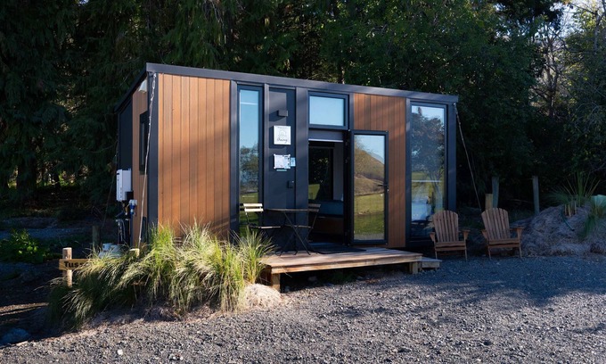 Mackenzie Country House | Tussock Views by Tiny Away