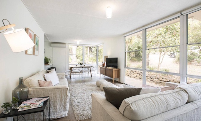 Anglesea House | Twiggy, Anglesea - 1 NIGHT FREE!* - Renovated 1960's gem