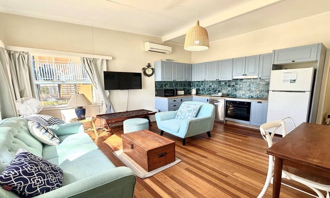 Yamba Apartment | Twin Dolphins 1 Lifestyle Yamba