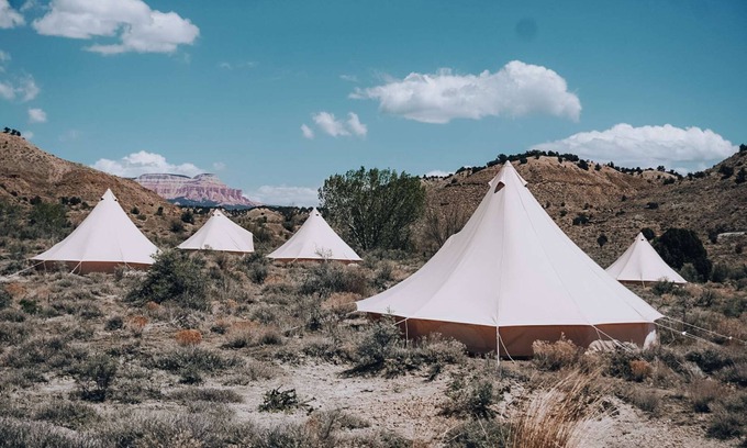 Tropic House | Twin Tent w/Shared Bathroom - Beauty awaits you just past the red cliffs.