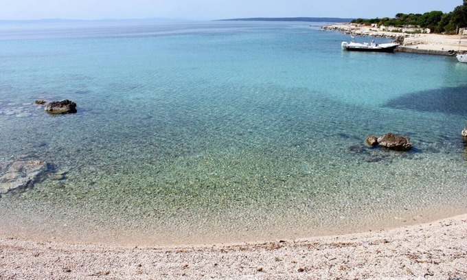 Lun Apartment | Two bedroom apartment with terrace and sea view Lun, Pag (A-6450-c)