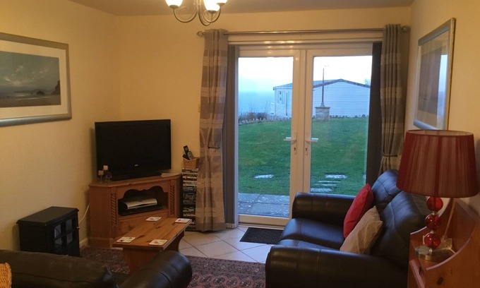 Isle of Portland House | Two Bedroomed Bungalow at Cove Holiday Park