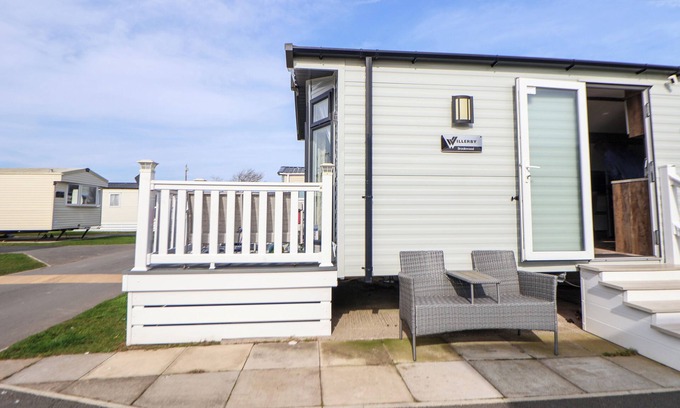 Towyn Cottage | TY MAWR RETREAT, family friendly, country holiday cottage in Towyn