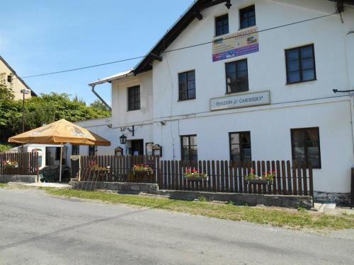 Vernirovice Ski Chalet | U Čarodějky