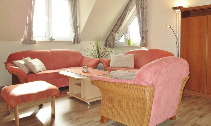 Kuehlungsborn Apartment | Ulmenhof WE 7: modern, quiet and friendly 2-room apartment