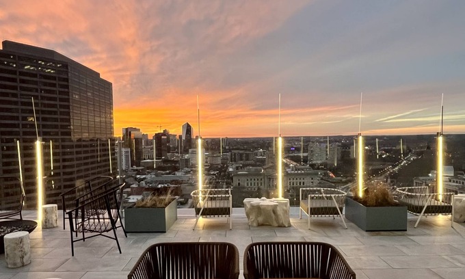 Logan Square Apartment | Ultra luxury 1BR 1BA Center City | roof deck, gym, views and more