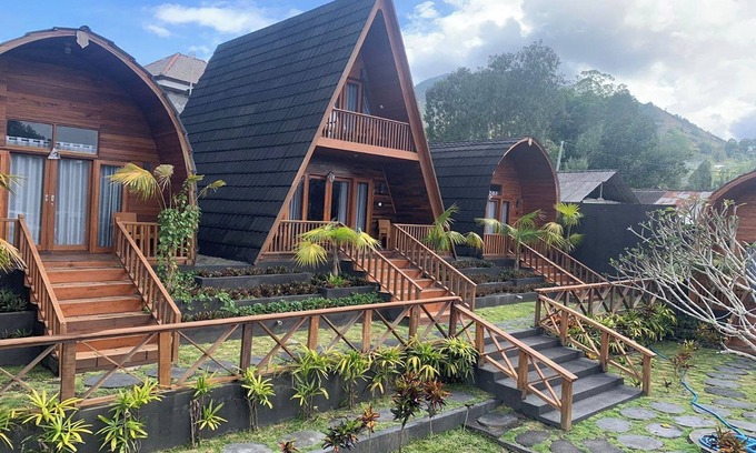 Songan Hotel | Umah Nanda