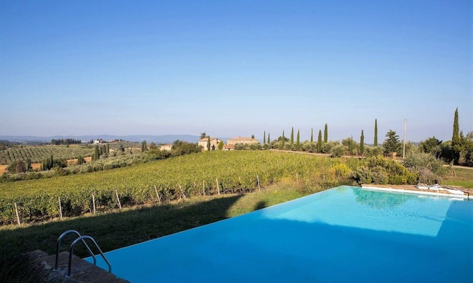 Lilliano Villa | Umiliati In Castellina in Chianti, Tuscany