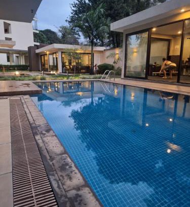 Central Province Apartment | UN approved Cosy home with pool