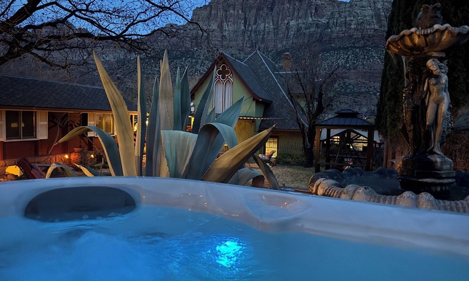 Zion National Park South Entrance Bed & Breakfast | Under the Eaves at Zion National Park