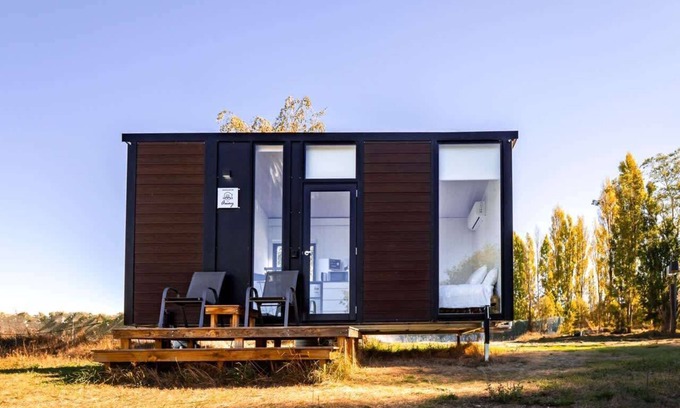 Clyde House | Under the Vines in Earnscleugh by Tiny Away
