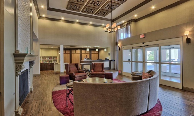 Albuquerque Apartment | Unforgettable Stays in Albuquerque! Pets Allowed, Free Breakfast, Full Kitchen!
