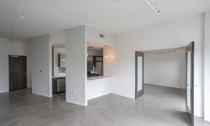 East Nashville Condo | Unfurnished Condo | Amazing Layout w Balcony & In-building Storage *30 day min*