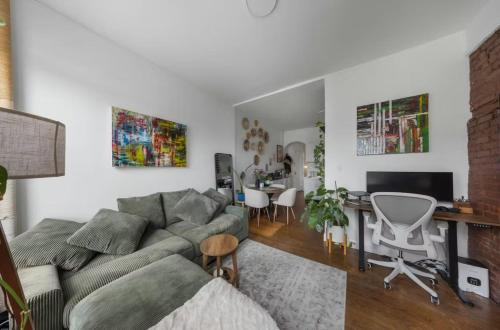 Ukrainian Village Apartment | Union Square Sanctuary - Chic One Bedroom Retreat in Downtown Manhattan