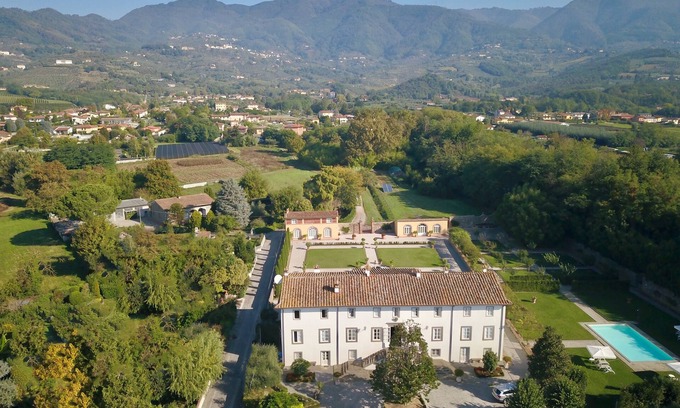 Capannori Villa | Unique 1600 villa completely renovated at walking distance from a nice village