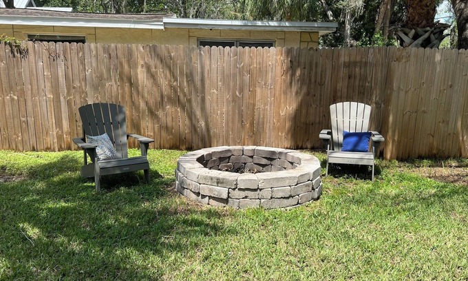 Tarpon Springs Cottage | Unique cottage located in the heart of Tarpon Springs.