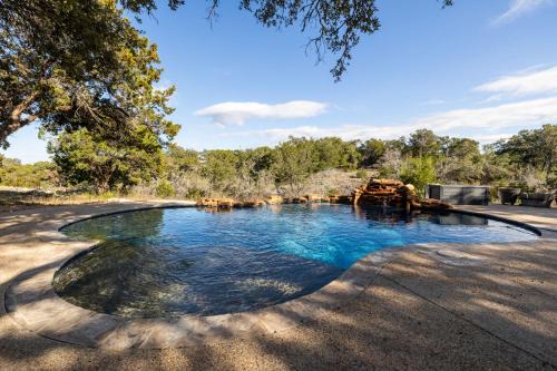 Dripping Springs House | Unique Victorian Estate Pets Welcome Pool BBQ Picnic Privacy