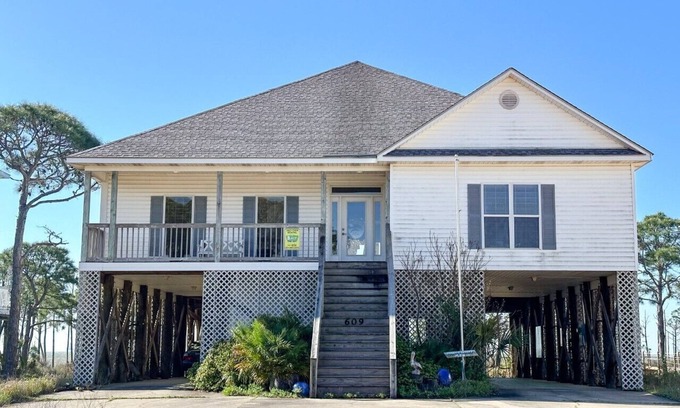 Dauphin Island House | Unit 014 Beachwalk