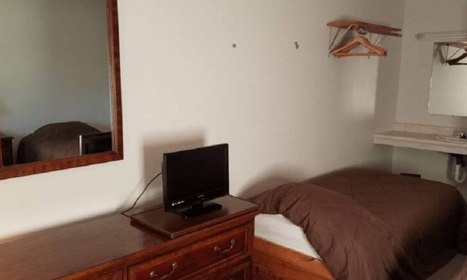 Golconda Apartment | Unity Lodge Suite 10