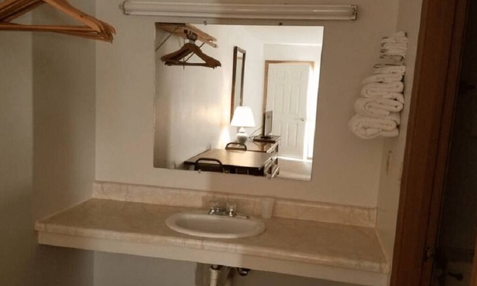 Golconda Apartment | Unity Lodge Suite 11