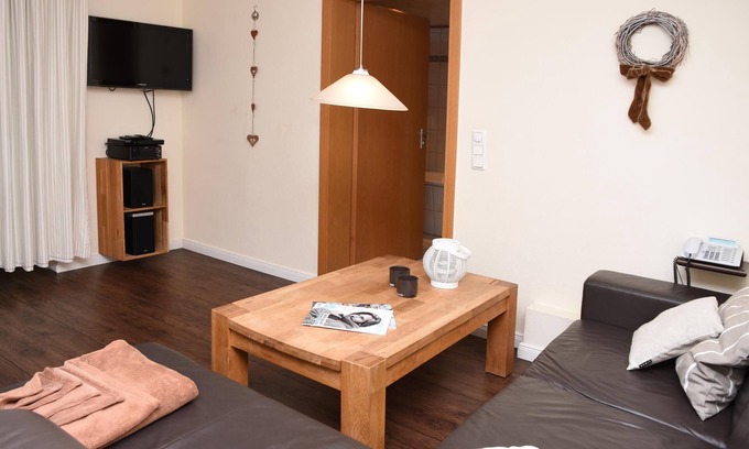 Schashagen Apartment | Unsere 4 Ferienwohnung Blaumeise Bietet auf 50 m² Platz für bis zu 4 Personen