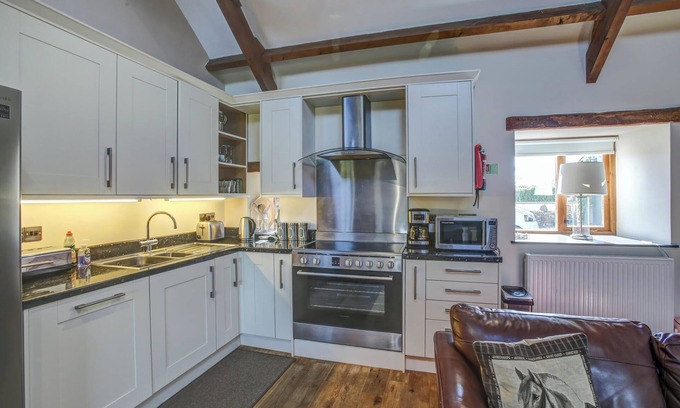 Haverfordwest Cottage | Upper Calffield Barn