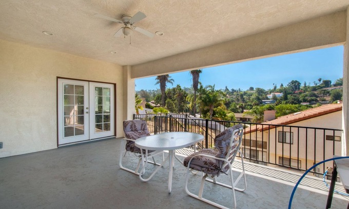 Vista Apartment | Upper deck entire condo, close to beaches and hospitals- in beautiful Vista CA!